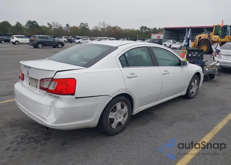 2011 Mitsubishi Galant Es/Se z USA, uszkodzony, nr VIN 4A32B3FF2BE017272